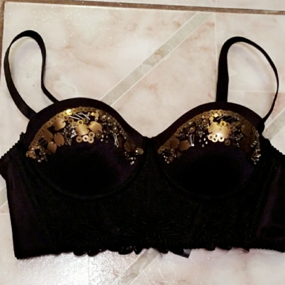 Bebe top